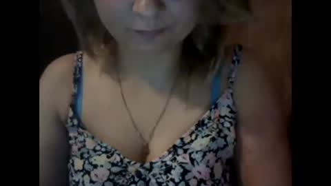 RiveraMaureen online show from December 23, 6:33 am