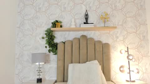 Snapshot of roma_love_ chatting on January 11, 11:34 am online show from January 11, 11:34 am