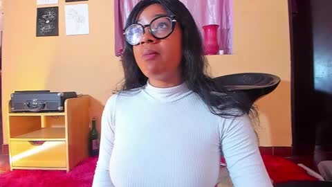 Is A Belle online show from December 25, 12:58 pm