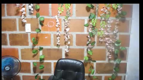 roos_veyker online show from October 1, 3:22 am