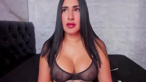 ROSALIA insta rosalia 10hoot online show from November 13, 7:46 pm