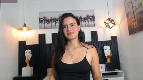 R O S A L I A online show from April 28, 8:57 pm