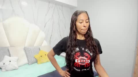 Snapshot of rosalinda_cortez chatting on January 29, 12:13 pm Rosalinda online show from January 29, 12:13 pm