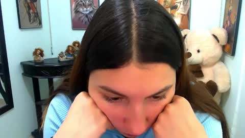 Rose online show from December 20, 2:49 pm