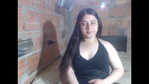 rose and domy online show from December 3, 3:58 pm