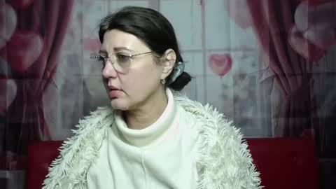 RoseHille online show from February 9, 2:41 pm