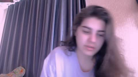 Snapshot of roselina_ chatting on February 26, 7:02 am Rose online show from February 26, 7:02 am