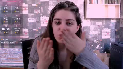 Snapshot of roselina_ chatting on September 25, 7:40 am Rose online show from September 25, 7:40 am