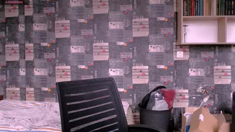 Snapshot of roselina_ chatting on September 15, 9:50 am Rose online show from September 15, 9:50 am
