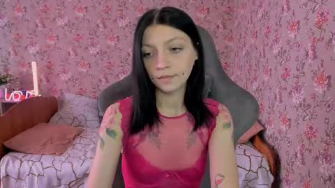 Lola online show from November 29, 4:49 am