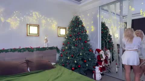 Roselyn  online show from December 20, 4:11 pm