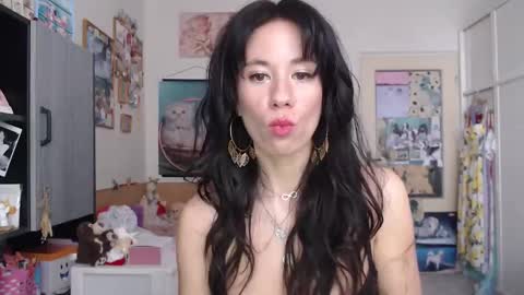 Rose online show from February 4, 1:14 pm