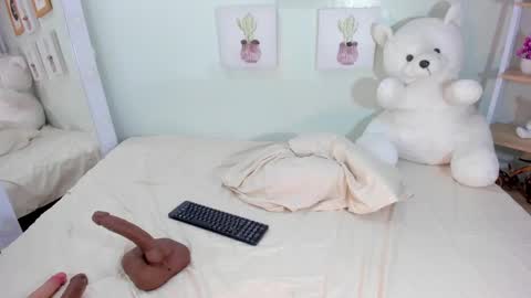 Snapshot of rosemarie__ chatting on September 11, 12:27 pm Rose Marie online show from September 11, 12:27 pm