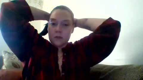 rosemariecamacho1120 online show from April 23, 9:39 am