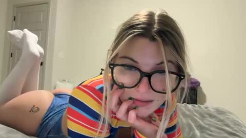 Rosie  online show from October 22, 12:59 am