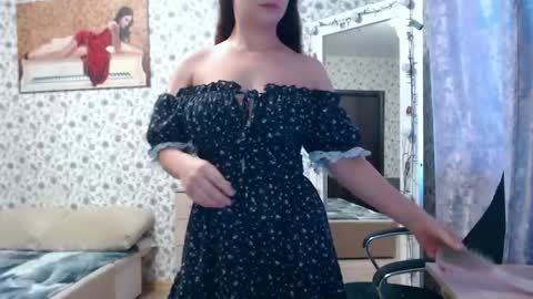 Snapshot of rosierosa chatting on October 9, 5:11 am Rosie is waiting for YOU online show from October 9, 5:11 am