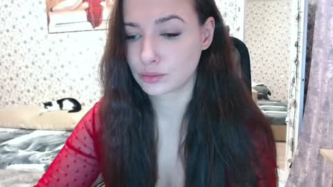 Snapshot of rosierosa chatting on March 5, 5:07 am Rosie is waiting for YOU online show from March 5, 5:07 am