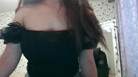 Snapshot of rosierosa chatting on September 26, 4:32 am Rosie is waiting for YOU online show from September 26, 4:32 am