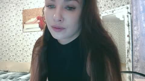 Snapshot of rosierosa chatting on October 1, 4:39 am Rosie is waiting for YOU online show from October 1, 4:39 am
