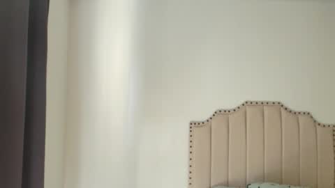 Ross BakerHot online show from November 26, 2:40 pm