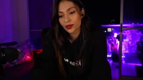 Rossey online show from November 28, 2:14 am