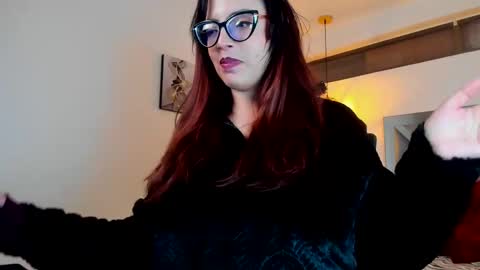 Snapshot of rossi_ss1 chatting on October 5, 5:34 am Ross online show from October 5, 5:34 am