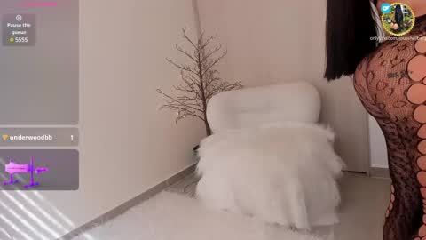 Snapshot of rouse_hallberg_ chatting on March 3, 7:46 pm DREAM online show from March 3, 7:46 pm