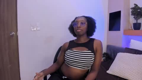 rouselux online show from February 20, 8:20 pm