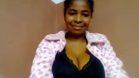 rovaelyah online show from July 13, 3:40 am