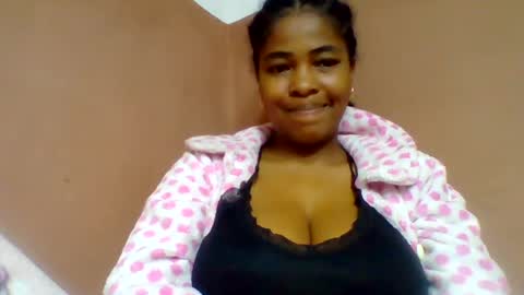 rovaelyah online show from July 12, 2:45 am