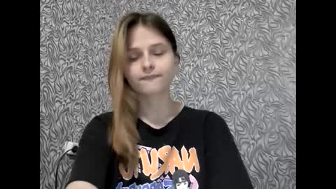 Roxanna Mary online show from February 5, 3:09 pm