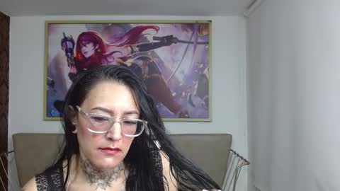 Roxanne online show from December 1, 8:11 pm