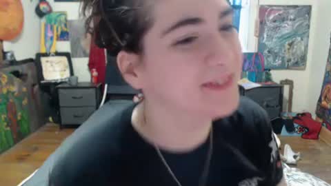 Snapshot of roxanneroulette chatting on February 1, 1:30 pm Silver online show from February 1, 1:30 pm