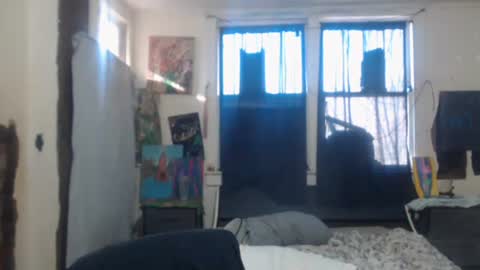 Snapshot of roxanneroulette chatting on March 10, 10:13 pm Silver online show from March 10, 10:13 pm