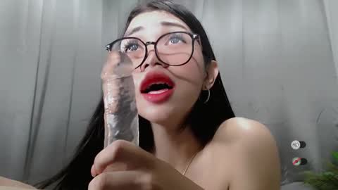 Roxie online show from February 21, 12:05 am