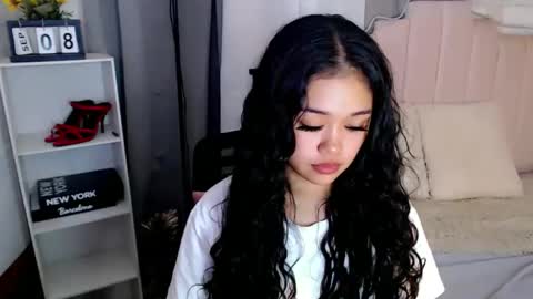 roxxy_blossom online show from September 10, 11:43 am