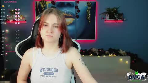 Roxy fiery online show from December 5, 2:11 am