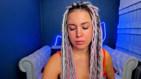 Roxy online show from December 3, 2:03 am