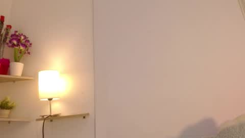 Snapshot of roxy_stone1 chatting on October 10, 9:20 pm roxy_stone1 online show from October 10, 9:20 pm