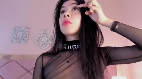 Snapshot of roxyreignn chatting on September 26, 10:29 pm RoxyReignn online show from September 26, 10:29 pm