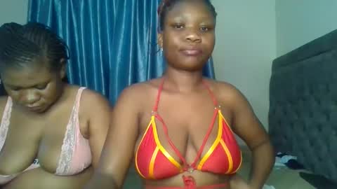 Snapshot of royal_goddes chatting on October 18, 9:49 pm goddes online show from October 18, 9:49 pm