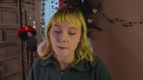 Roziett online show from March 4, 9:49 am