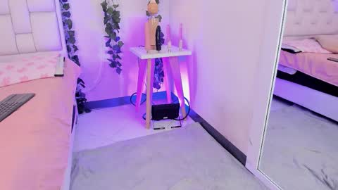 rubi08 online show from February 18, 3:49 am