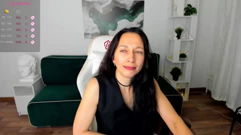 Snapshot of rubiharlot chatting on October 22, 1:21 am rubiharlot online show from October 22, 1:21 am