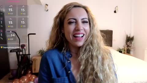 Snapshot of ruby_fit chatting on January 31, 1:22 am Ruby online show from January 31, 1:22 am