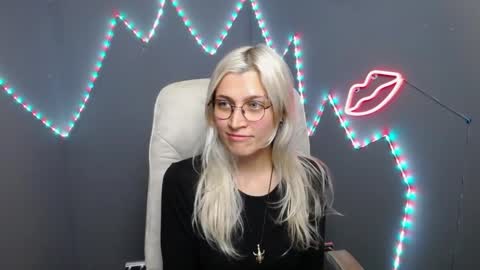 Ruby online show from April 27, 3:42 pm