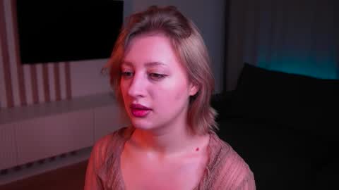 Mila online show from November 26, 4:13 am