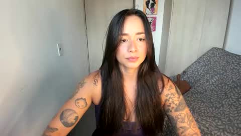 Sara online show from April 20, 8:45 pm