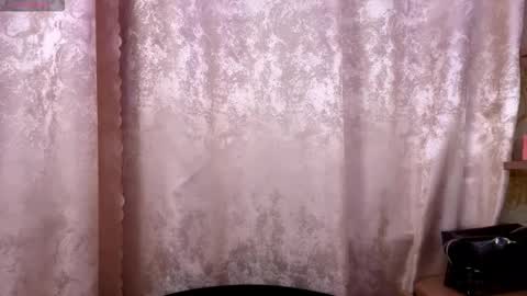 Mika online show from December 13, 8:15 pm