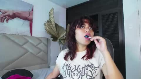 Sabina Merchetti online show from March 24, 1:00 am